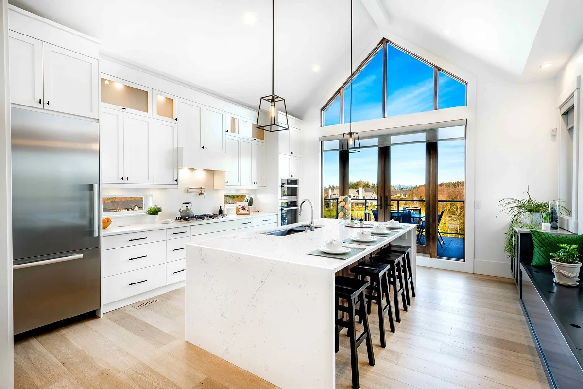 Alvester-White-kitchen